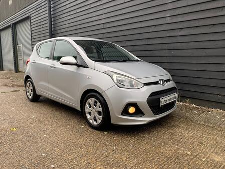 HYUNDAI I10 1.2 SE Hatchback 5dr Petrol Manual Euro 5 (87 ps)